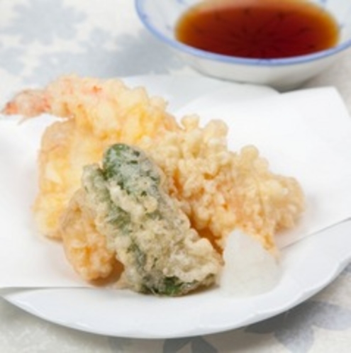 （夕食）天ぷら盛り合わせ