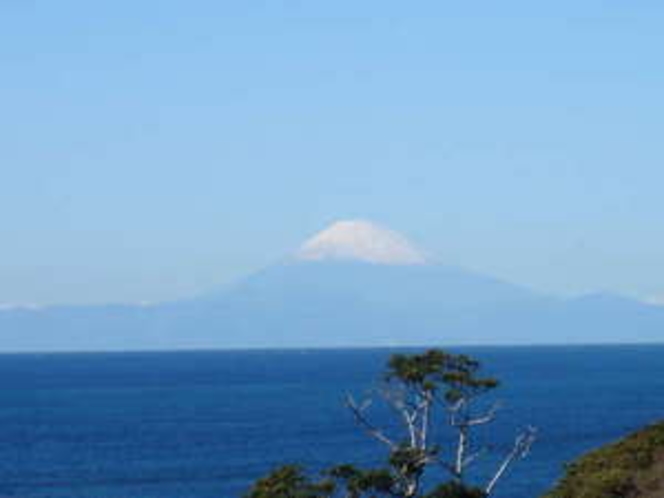 絶景！！ホテル「正翆荘」客室から望む美しい富士山