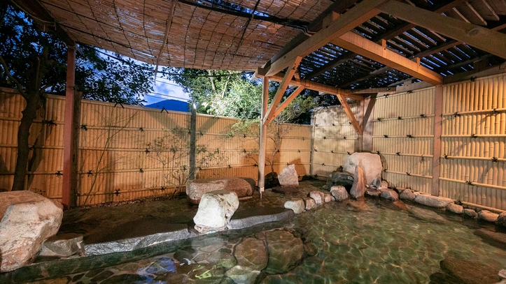 【10％OFF】【楽天スーパーSALE】料理長厳選!天然ふぐ会席と匠の技が織りなす地魚姿造り添え