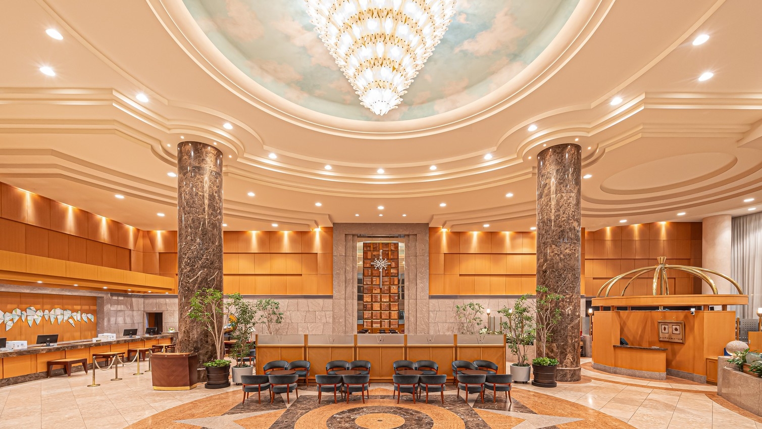 【3日前までのご予約でお得】富山城目の前でビジネス、観光でもアクセス抜群〇富山を楽しむ（素泊り）