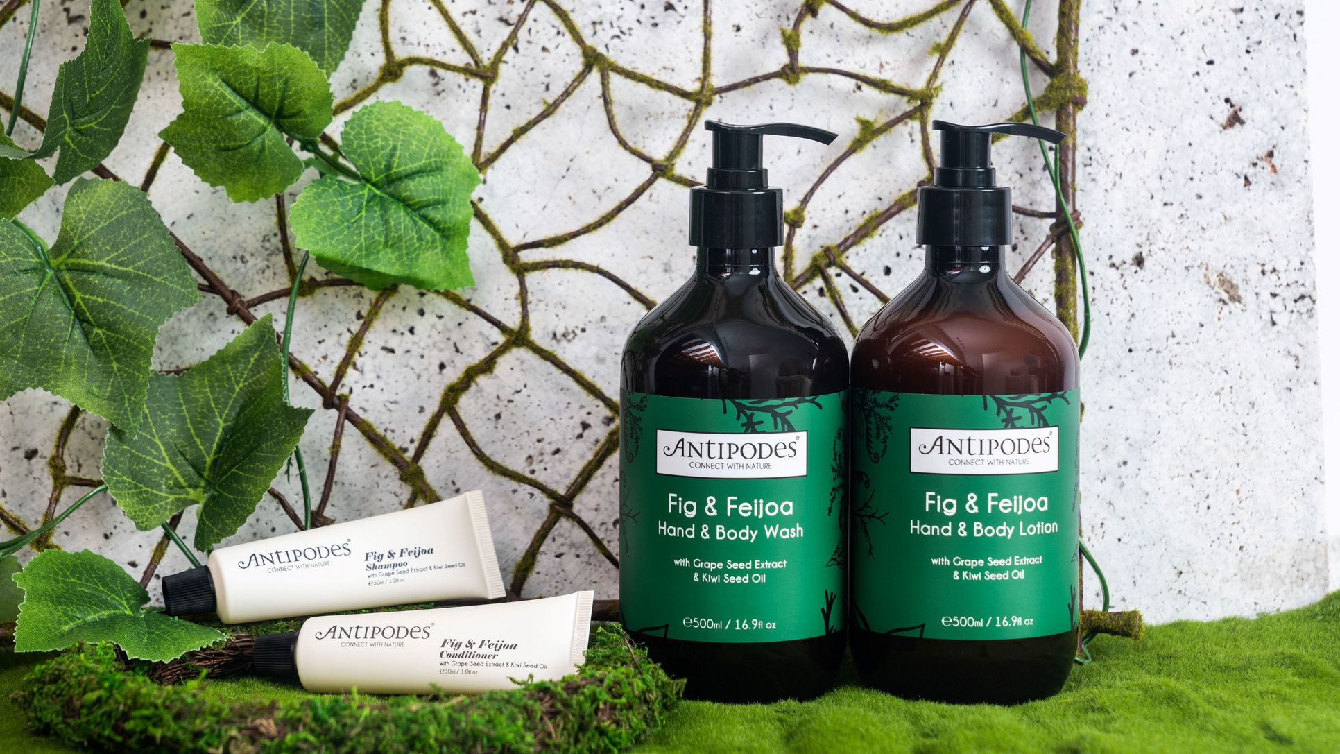 環境に配慮しながら作られたオーガニック製品“ANTIPODES”を使用しております。