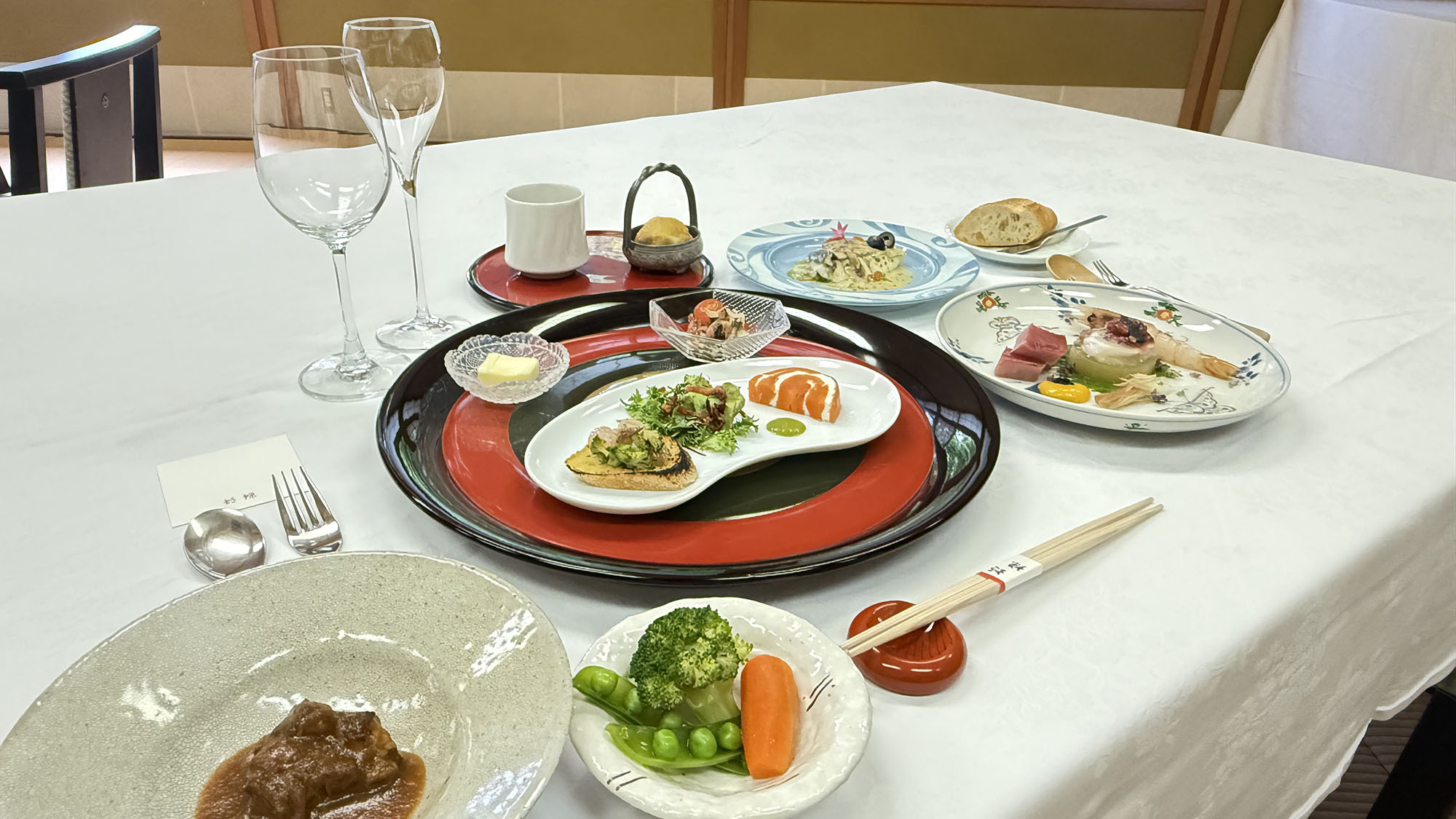 【期間限定-フレンチ懐石】新感覚！「地元の旬の恵みと繊細な技」が織りなすコース料理をご体感！