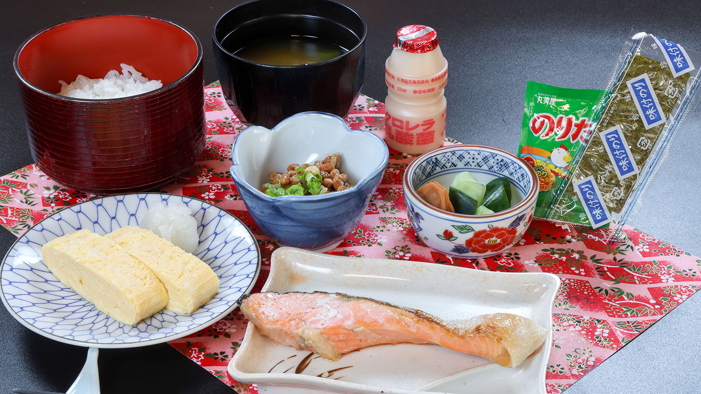 朝は日替わり和朝食で元気に出発♪一泊朝食付きプラン