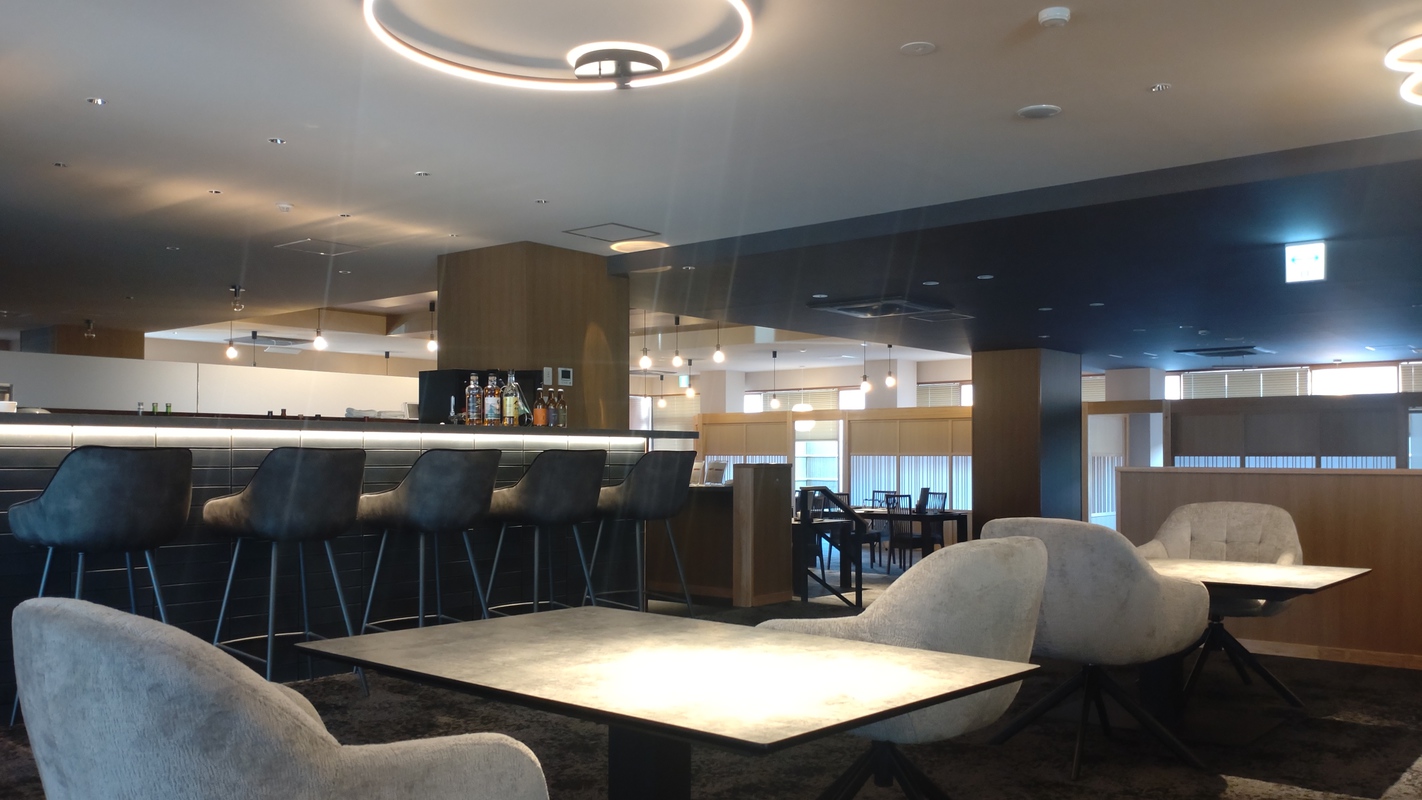 贅沢時間◆至福のステイ【諏訪湖一望レイクビュー！展望温泉付モダン和洋室】≪この部屋限定の過ごし方≫