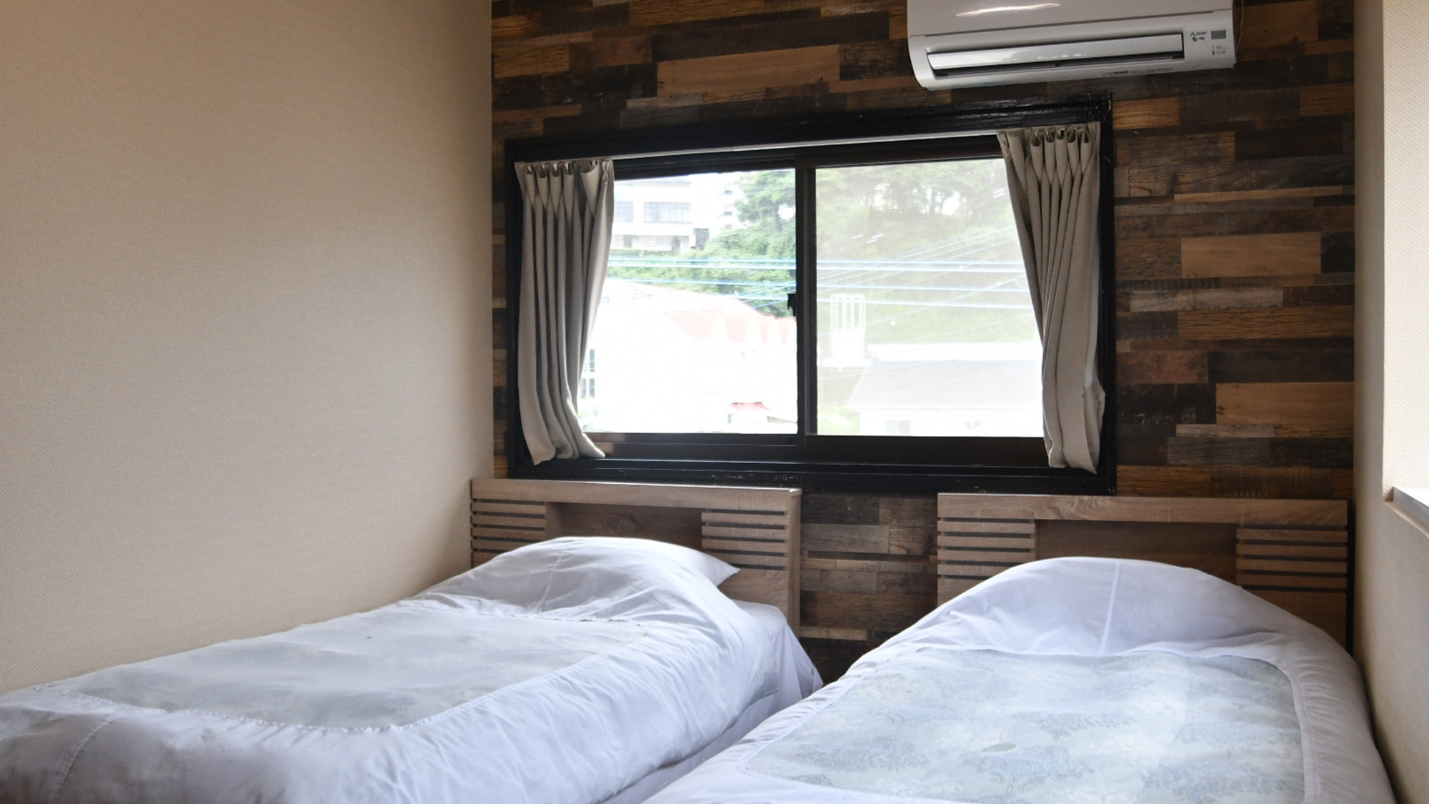 【禁煙】洋室ツイン (1号室)