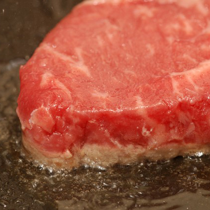 【楽天月末セール】【ご当地福島牛】ちょっと贅沢に熱々まろやかステーキ付ガッツリプラン♪