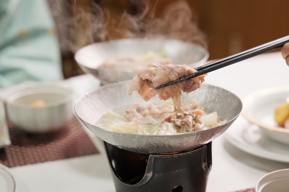 【基本プラン】自家源泉と旬の味覚を愉しむ！四季の里スタンダード２食付きプラン！
