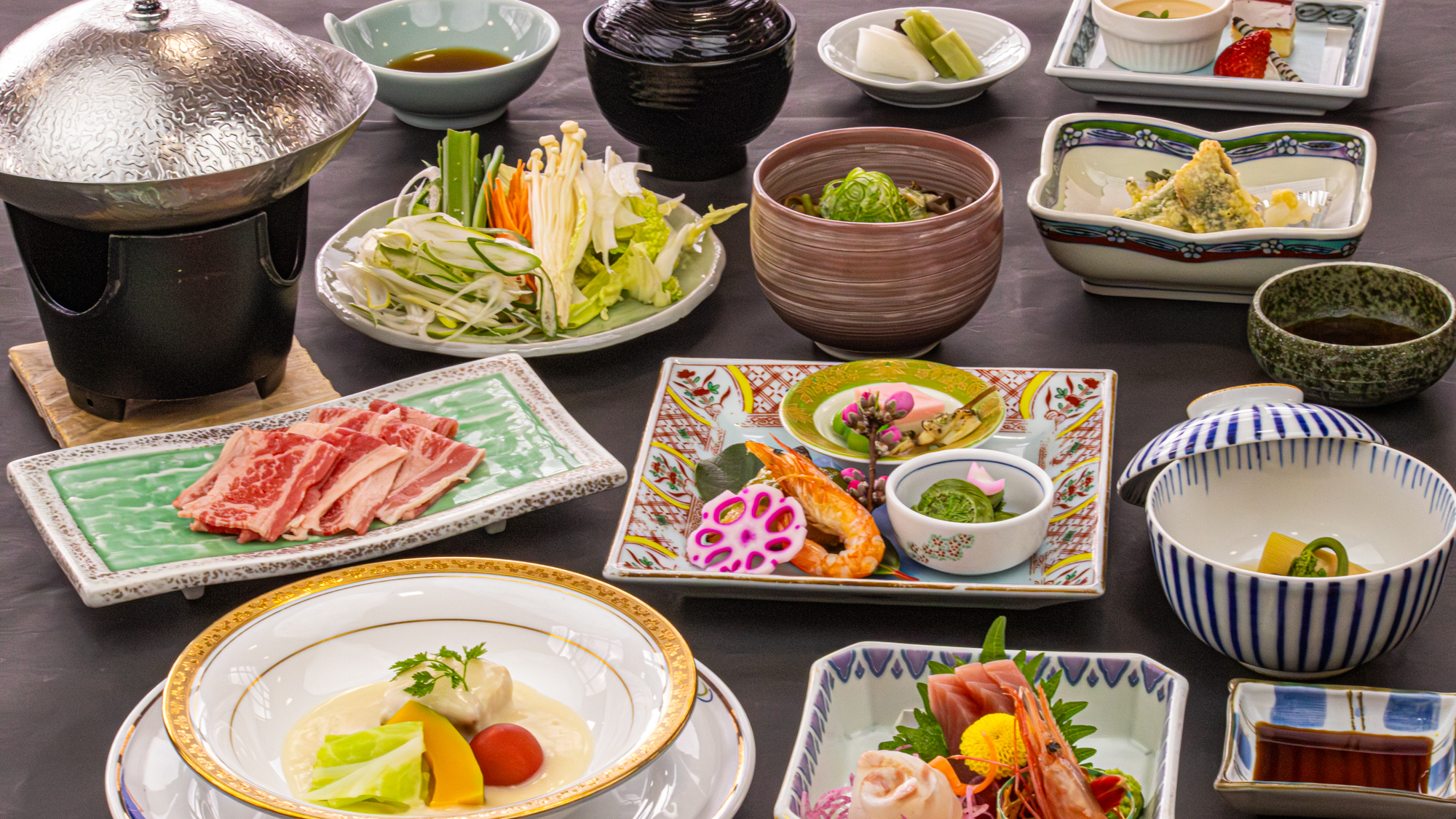 春に旬を迎える食材と福島の郷土料理などを織り交ぜた和洋創作膳♪