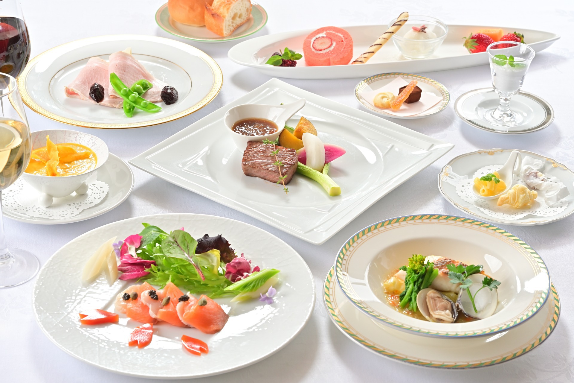 【至福の西洋料理】レストラン「ファムネット」で料理長厳選の本格フレンチを味わう 1泊2食プラン