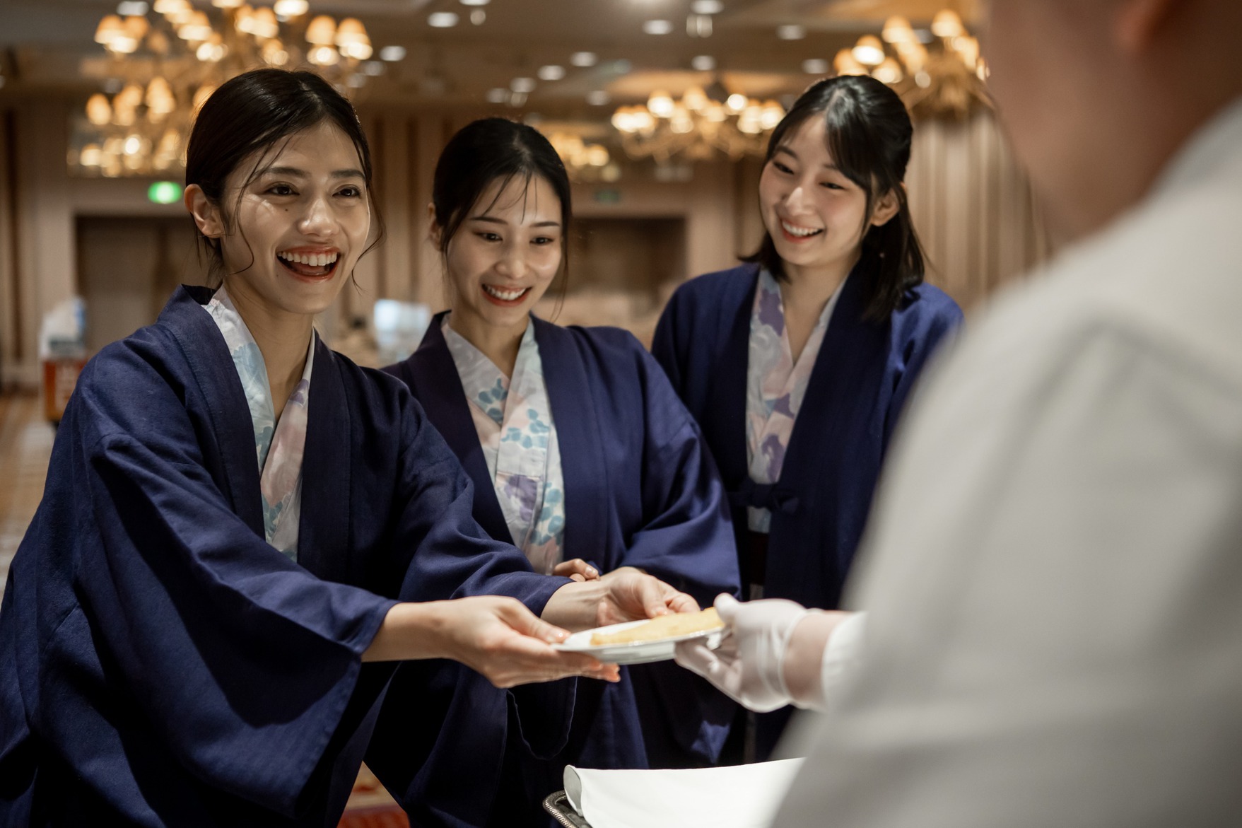 【お箸で味わう西洋料理】季節の西洋料理コースをお箸で楽しむ 1泊2食プラン