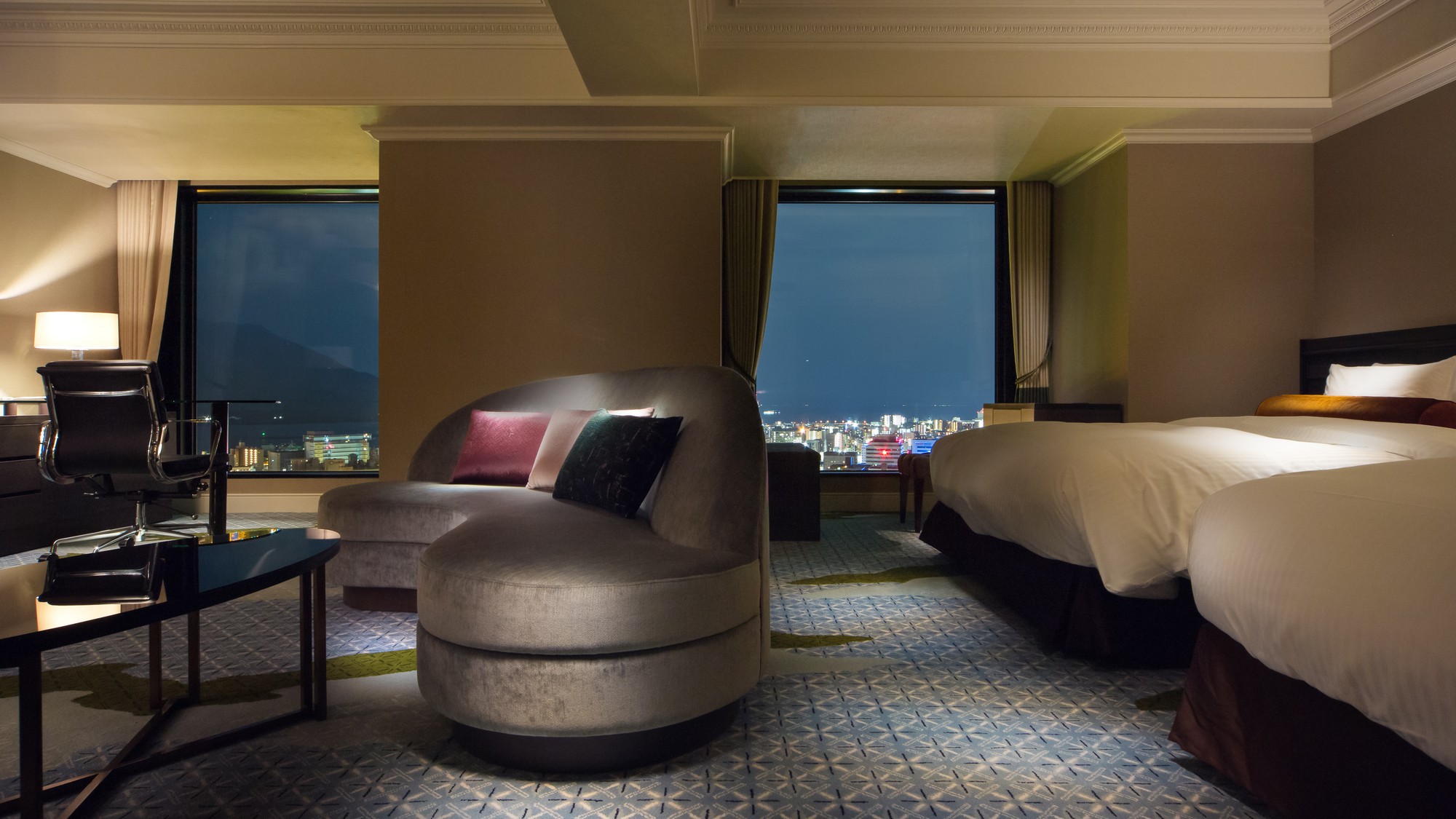 デラックスツイン(53㎡・桜島眺望あり)