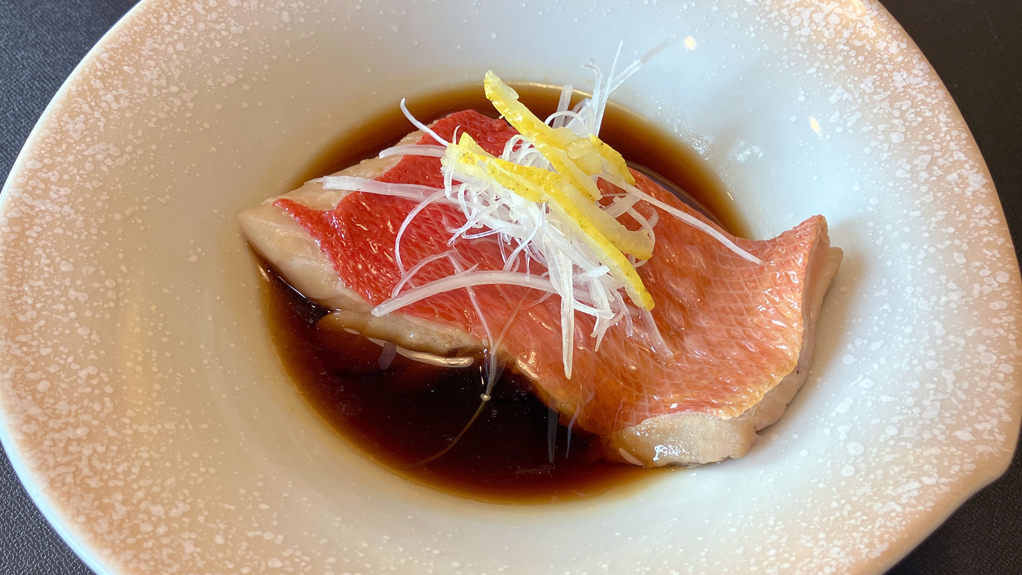 【秋】＜こだわり懐石〜花紀行＞ 「飛騨牛」「金目鯛」「鰆味噌鍋」「松茸真丈」「お造り五種」全13品