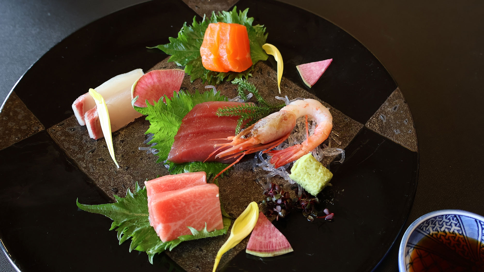【夏】＜こだわり懐石〜花紀行＞ 「鰻ちり鍋」「飛騨牛陶板」「あゆ塩焼き」「お造り五種」など全13品