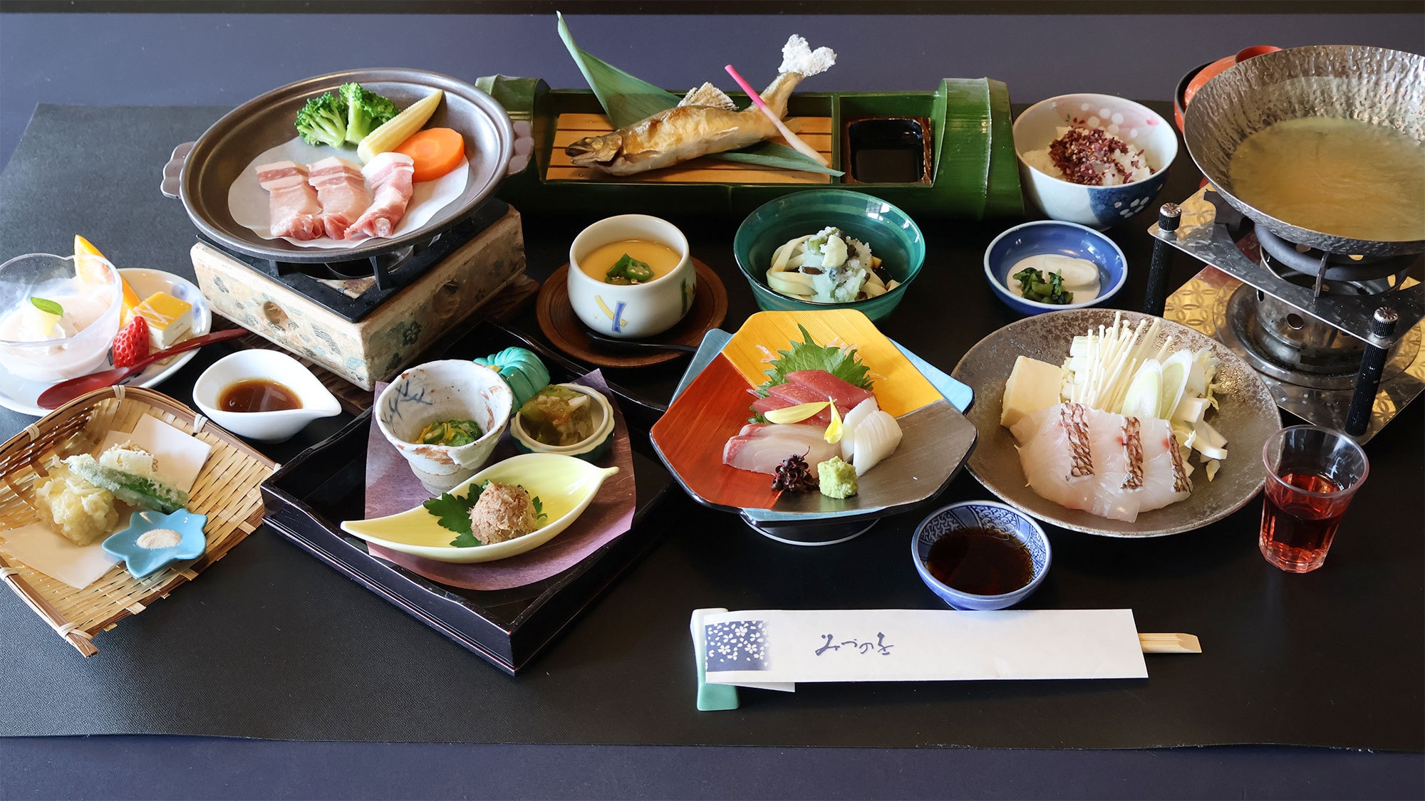 【夏】＜自慢の会席〜旬彩＞  「鯛ブイヤベース鍋」「三元豚」「あゆ塩焼き」「山菜きしめん」全13品