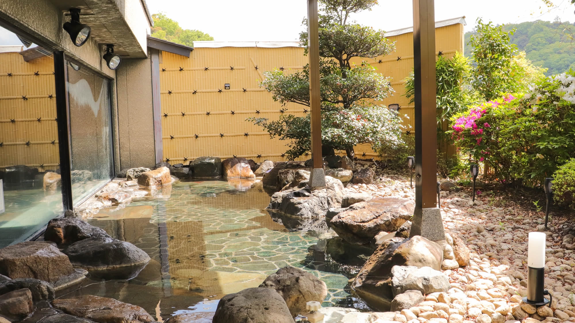 【1泊朝食付】朝から3杯おかわりしたくなる「自慢の朝食」と「温泉」を楽しむ