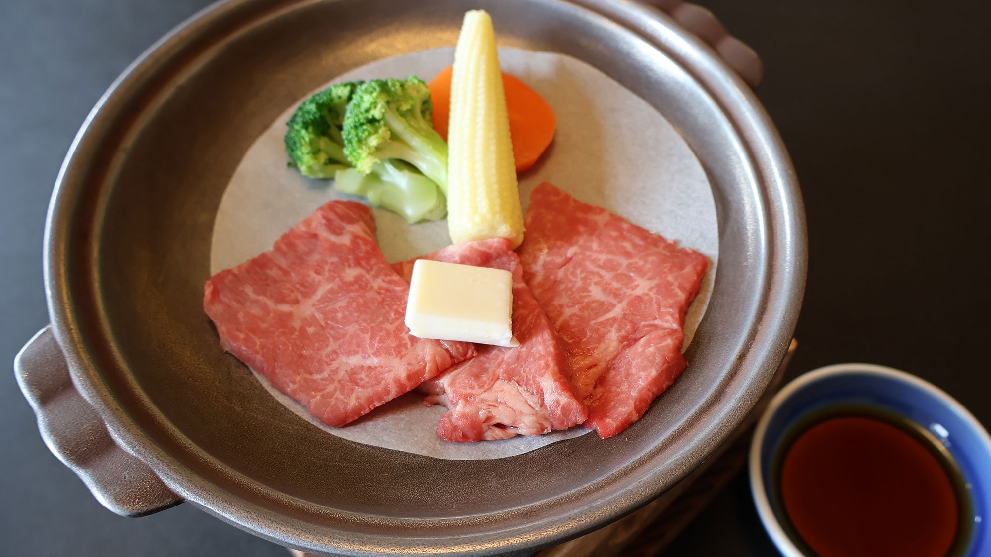 【夏】＜華彩懐石＞「飛騨牛ローストビーフ」「すずきブイヤベース鍋」「国産牛」「あゆ塩焼き」全13品