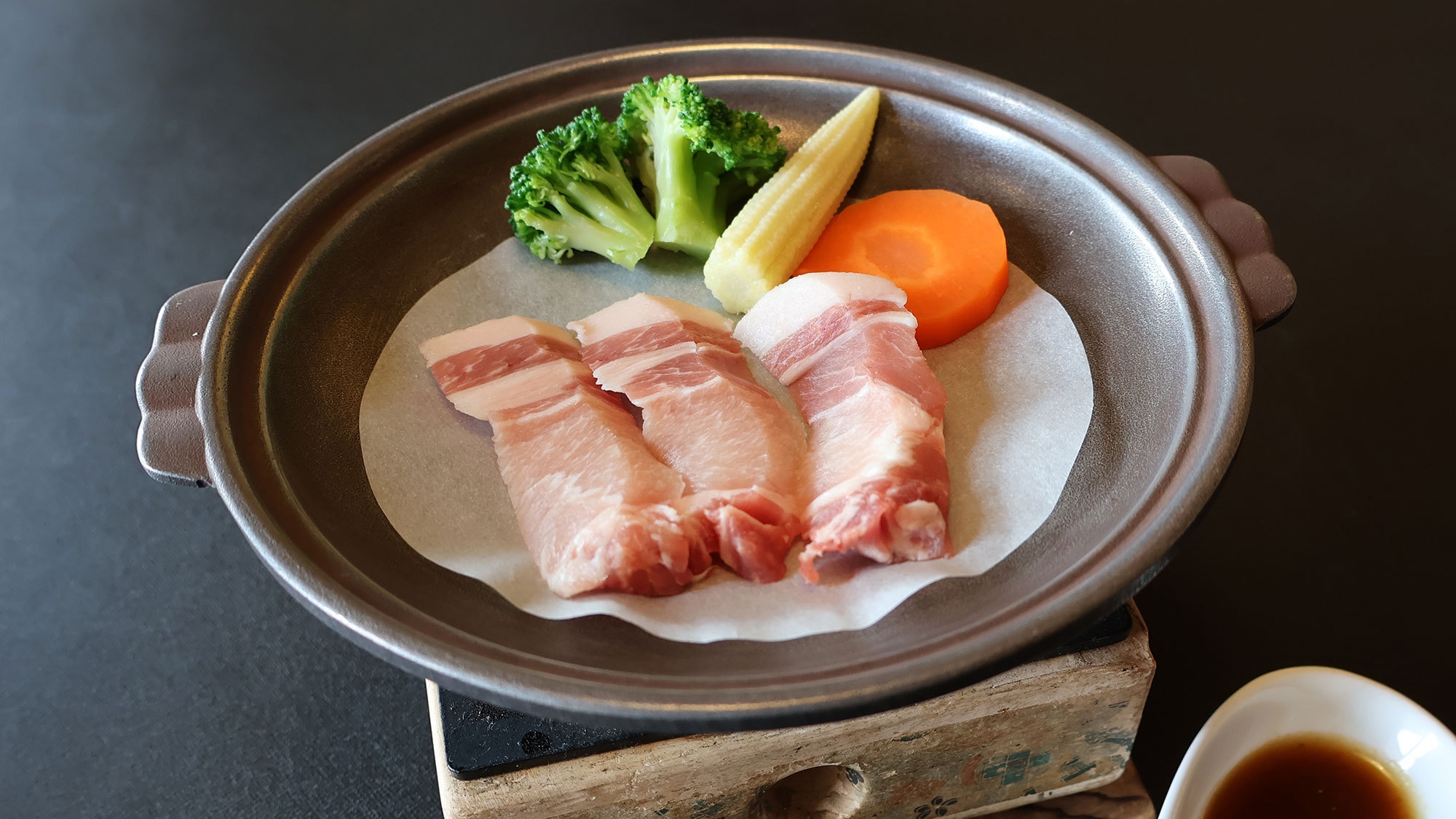 【夏】＜自慢の会席〜旬彩＞  「鯛ブイヤベース鍋」「三元豚」「あゆ塩焼き」「山菜きしめん」全13品