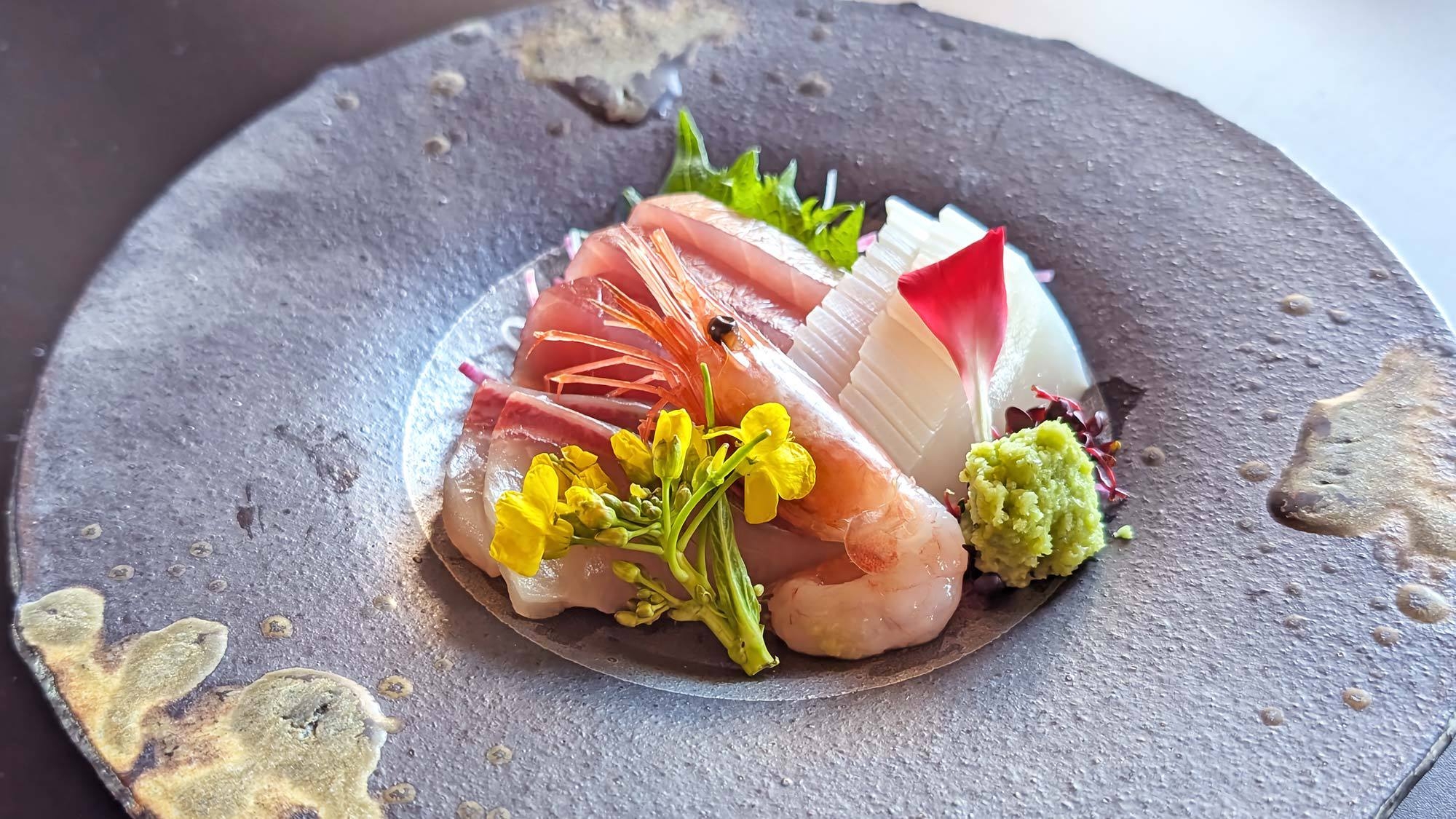 【夏】＜迷ったらこれ！華彩懐石＞「国産牛朴葉焼き」「ハモ鍋」「鮎塩焼き」「お造り四種」など全12品