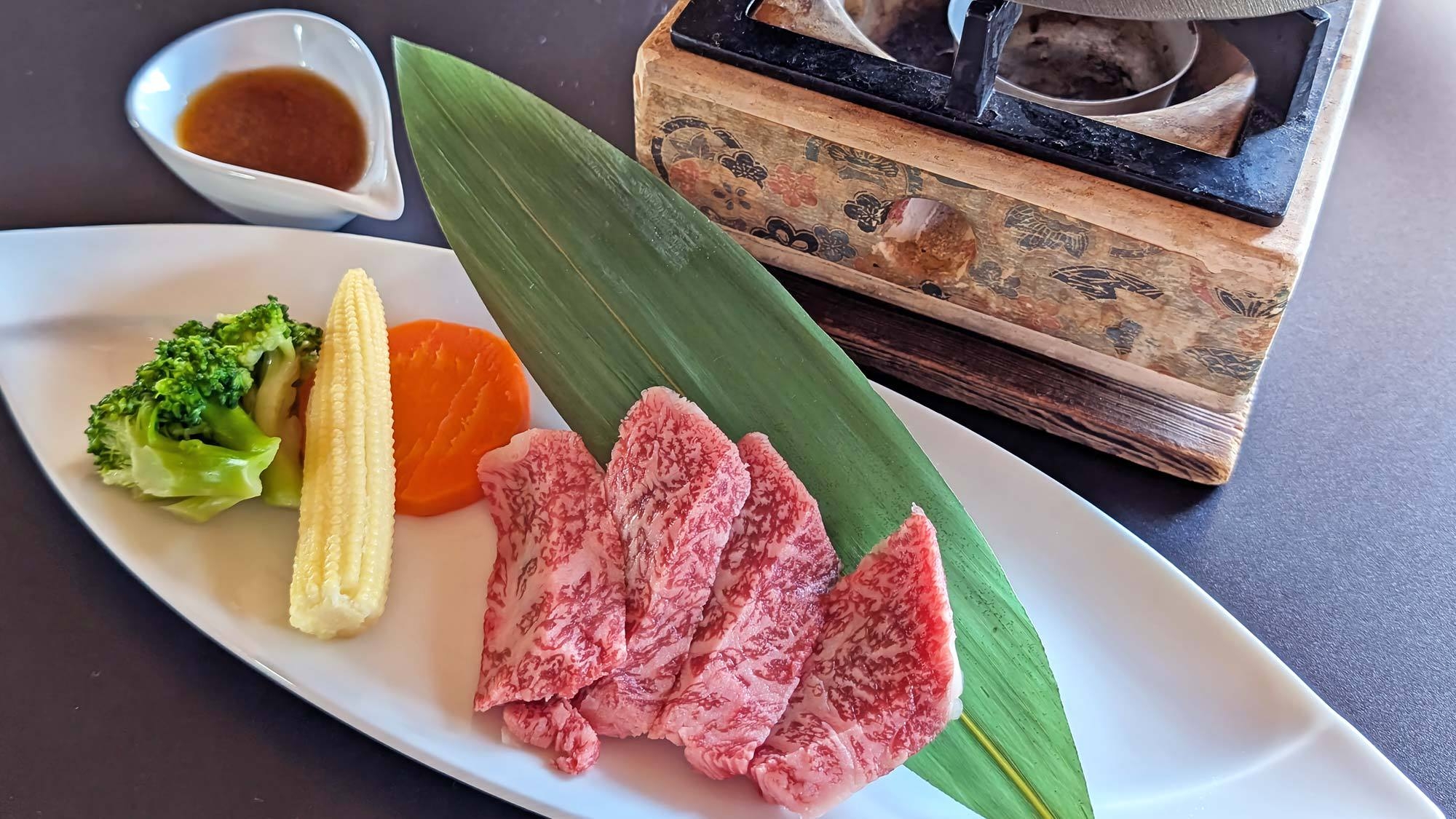 【夏】＜こだわり懐石〜花紀行＞ 「飛騨牛」「穴子柳川鍋」「鮎塩焼き」「枝豆摺り流し」など全13品