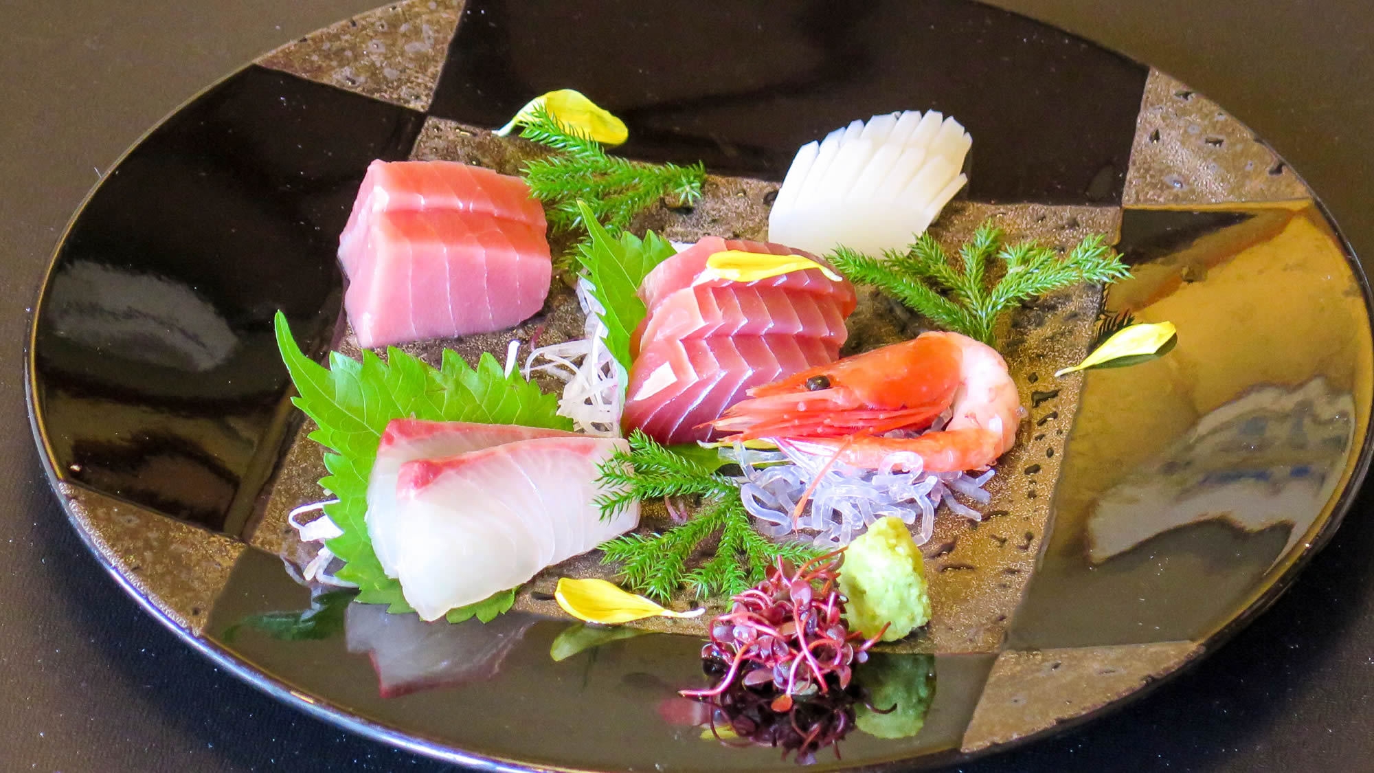 【冬】＜こだわり懐石〜花紀行＞ 「飛騨牛」「あんこう味噌鍋」「銀鱈煮つけ」「穴子飯蒸し」など全14品