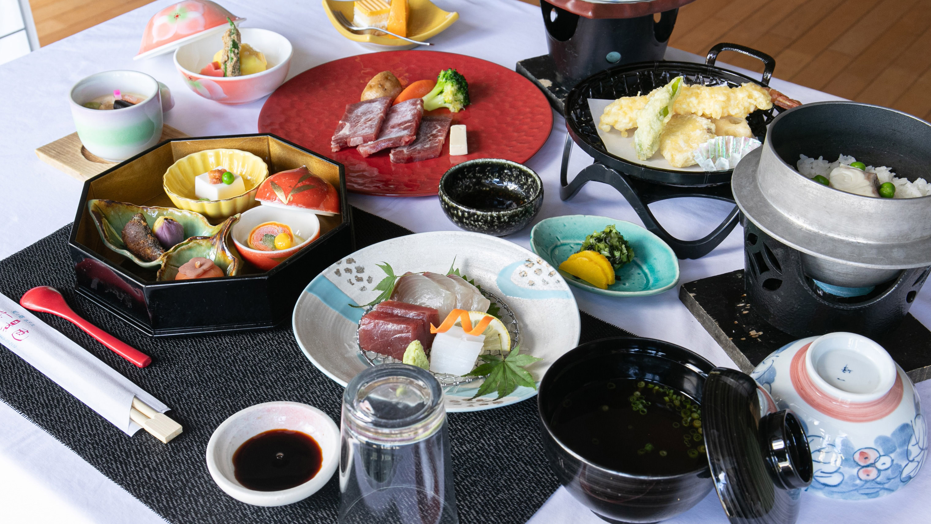 【会席料理プラン　夕食一例】