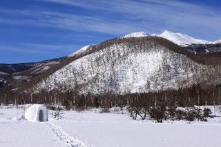 冬、白一色の一の瀬園地