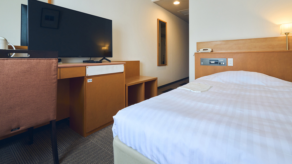 □禁煙シングル（15平米／120cm幅ベッド）