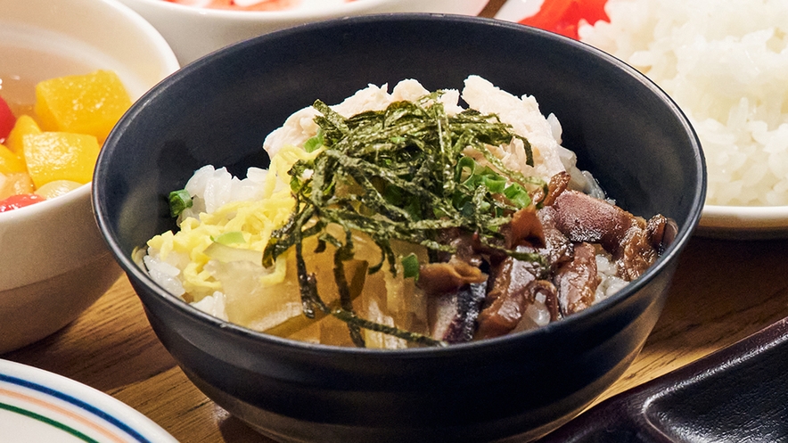 【駐車場付】【朝食付】30種類以上の豊富なメニューが自慢！朝食バイキングで鹿児島郷土料理も堪能！