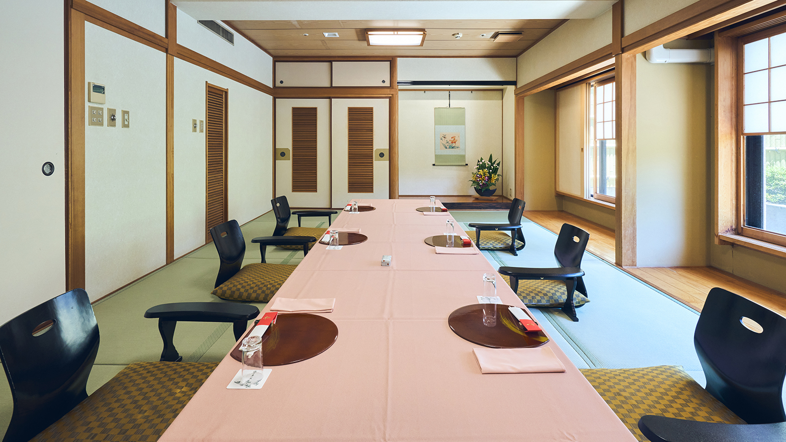 館内料亭「竹千代」