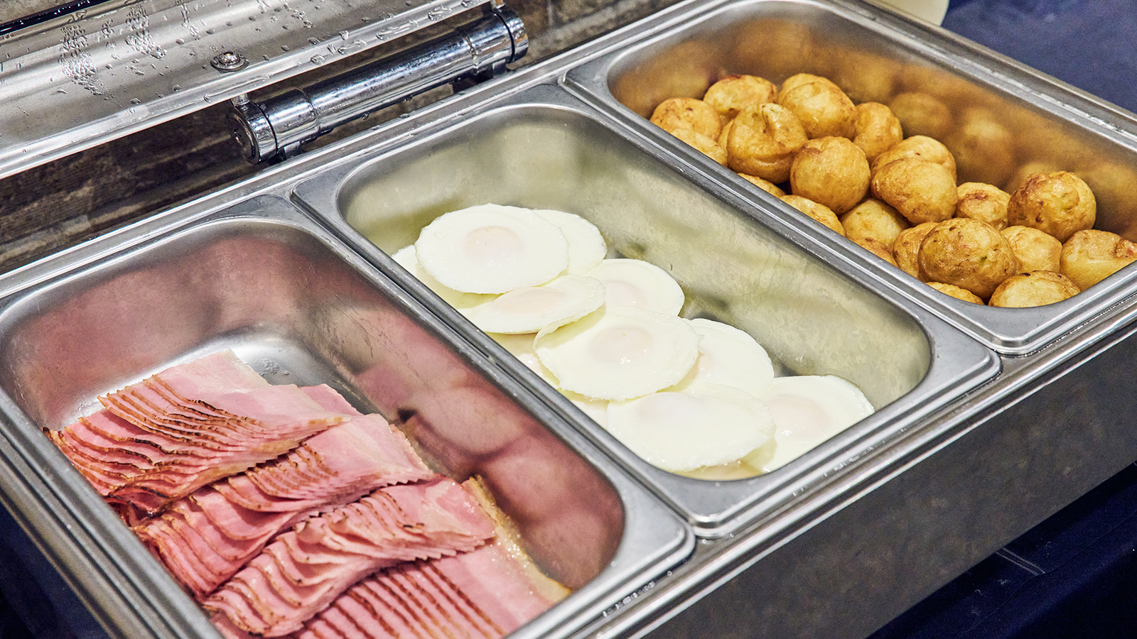 【朝食】バイキング形式でご提供しております！