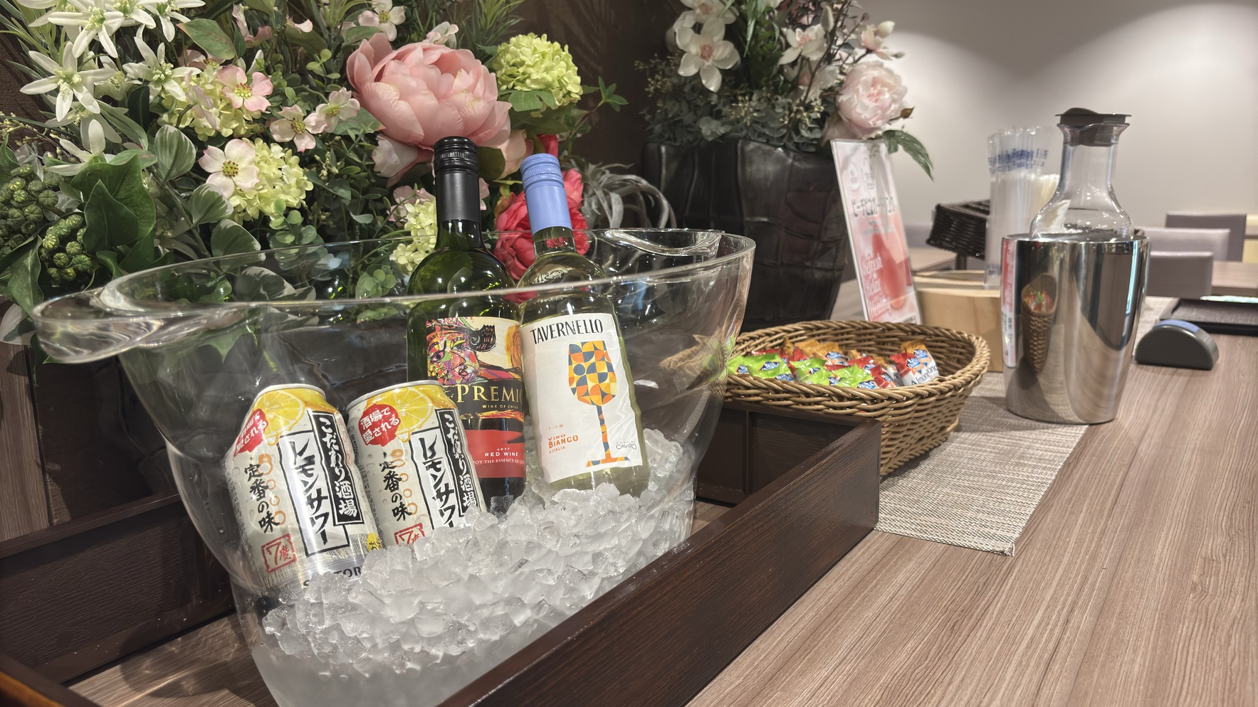【CAFE＆LOUNGE OASIS】