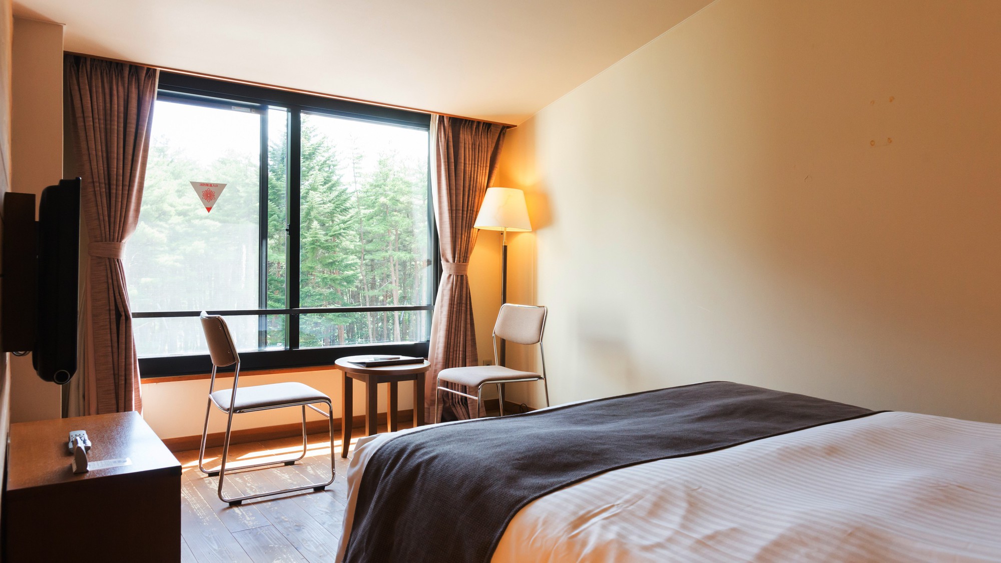 洋室ダブル（和モダン）