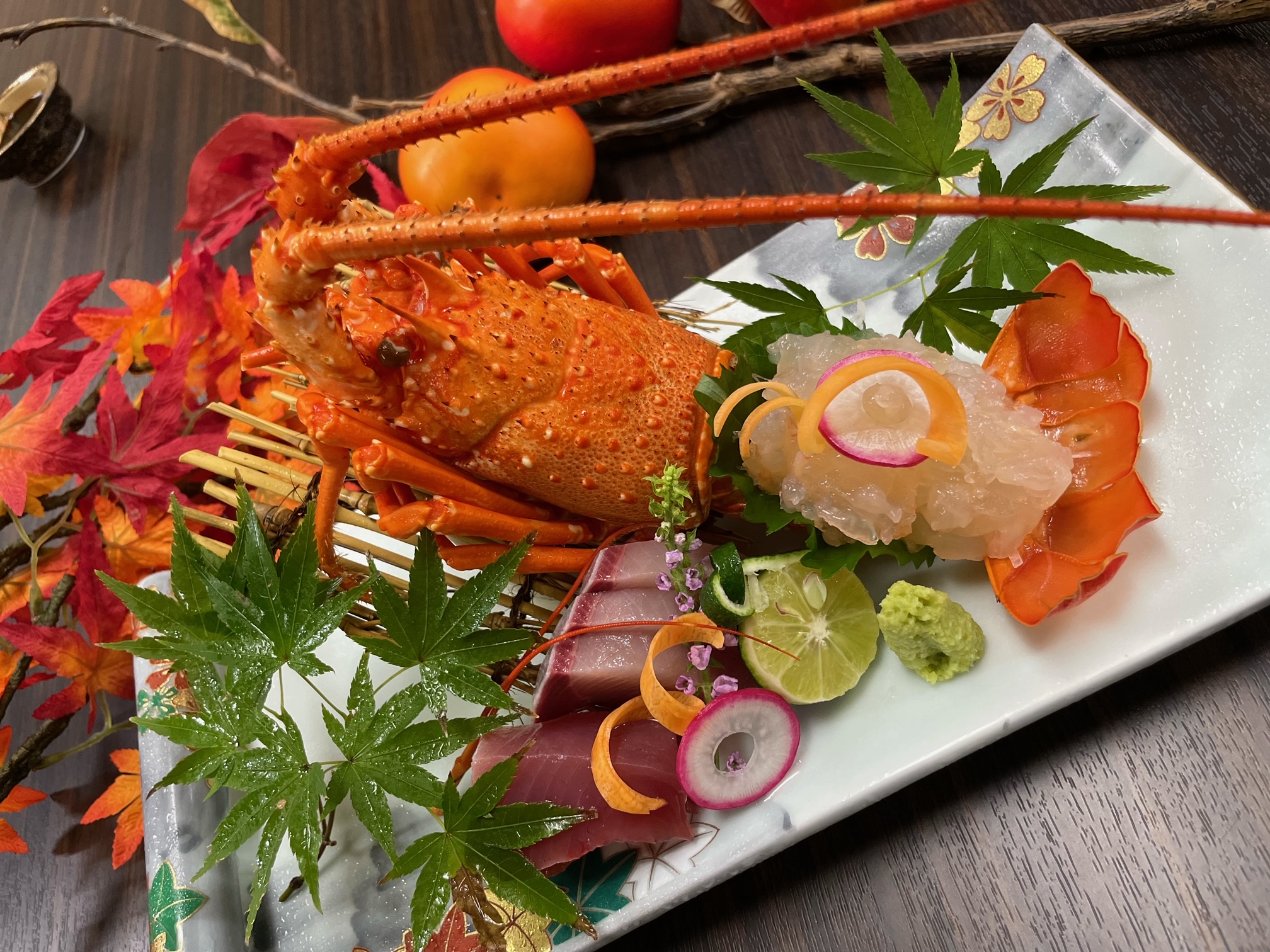 （夕食：秋）9～11月限定　伊勢海老会席　お造り一例