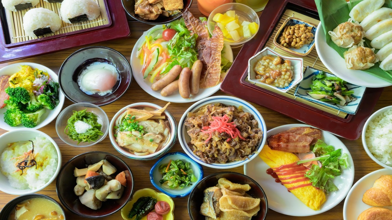 【期間限定◇直前割】ライブキッチンから出来立てを！米沢牛牛丼に朝ラーメン、ホカホカおむすび♪１泊朝食