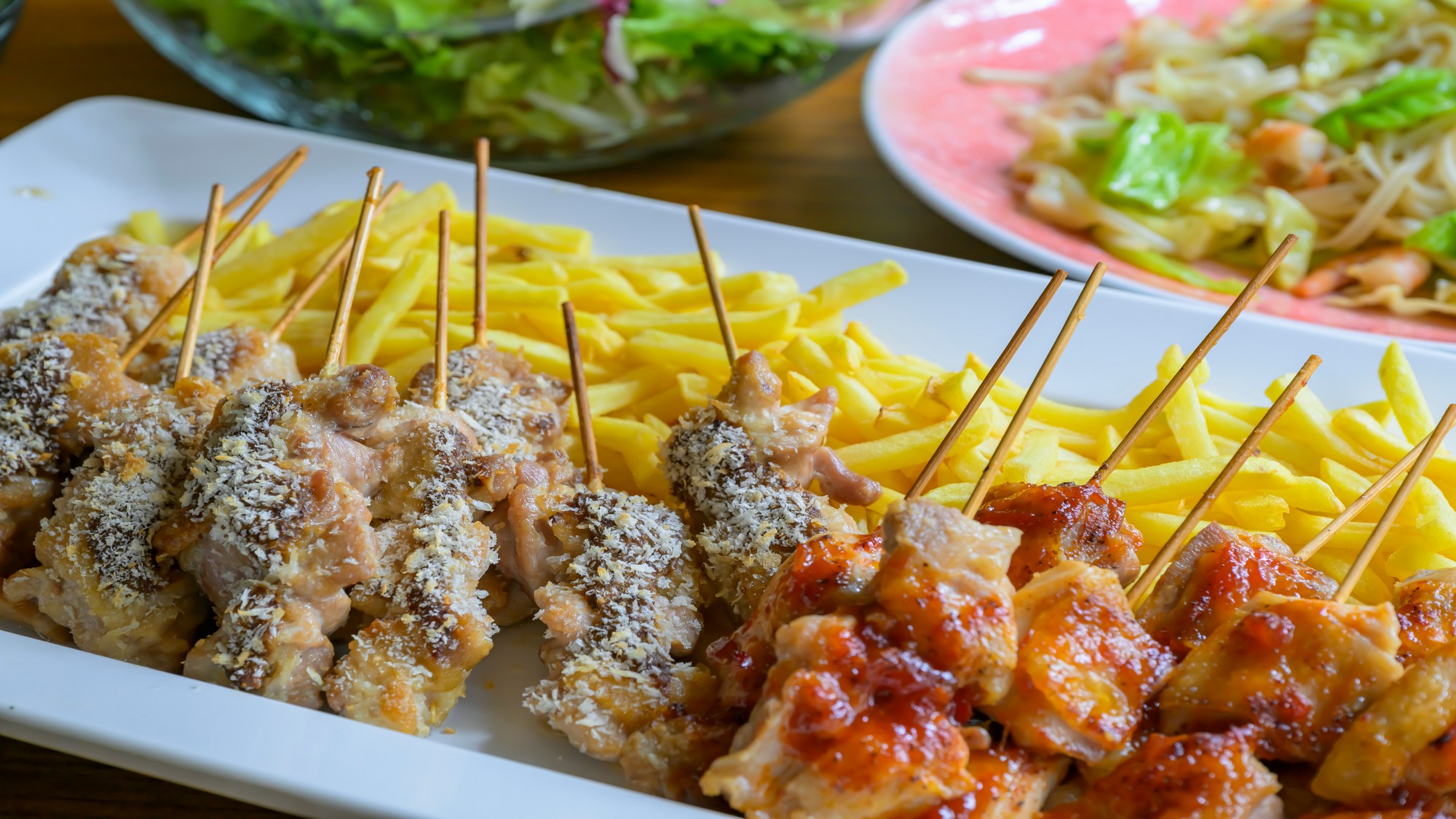 【6月～8月限定】海と山のごちそうバイキング