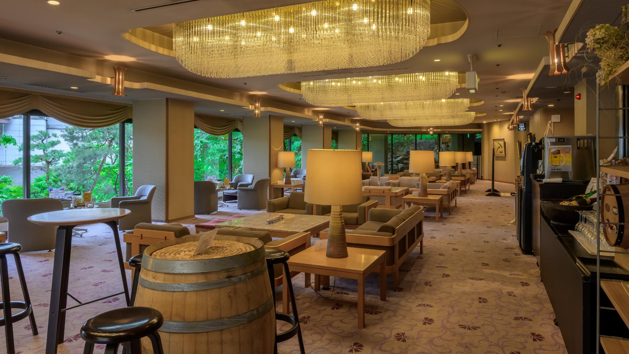 【Garden Bar＆Cafe 仙渓園～フリーラウンジ】