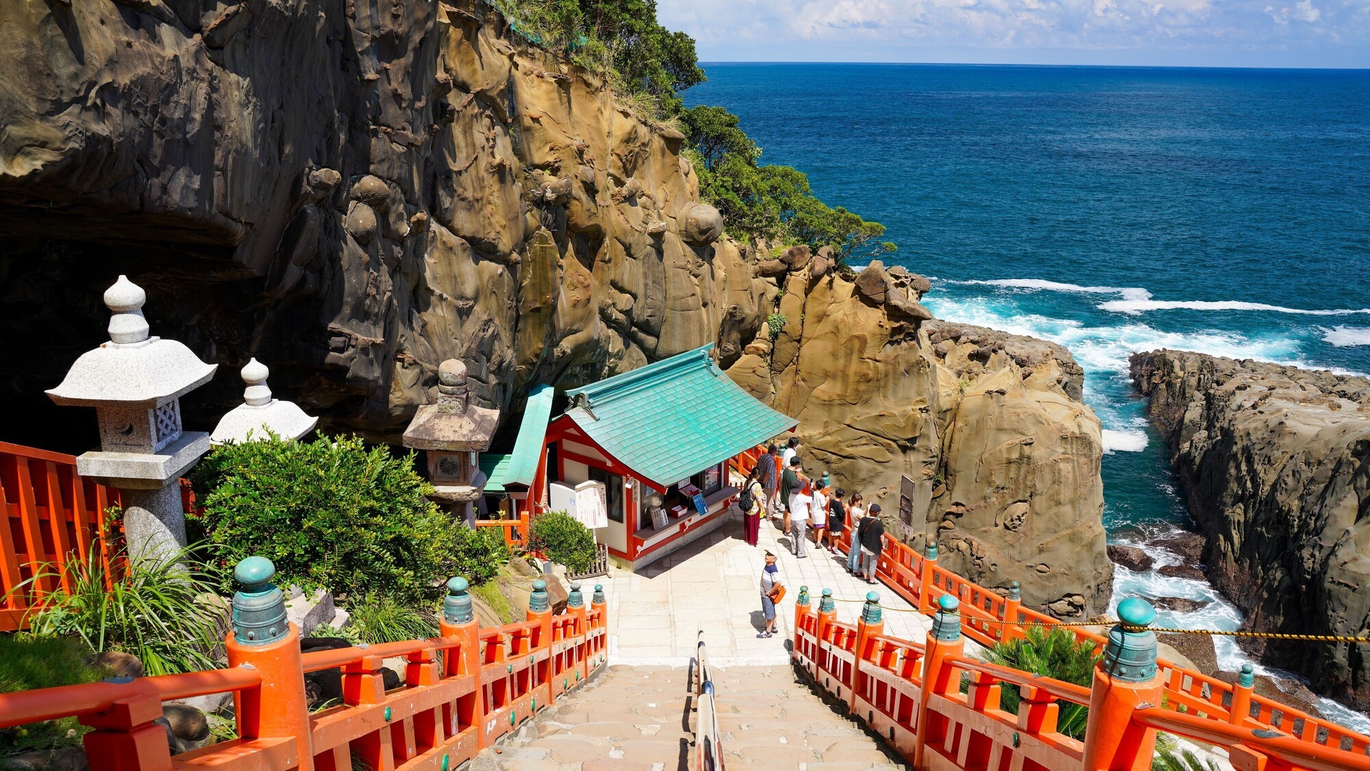 鵜戸神宮　お車で1時間