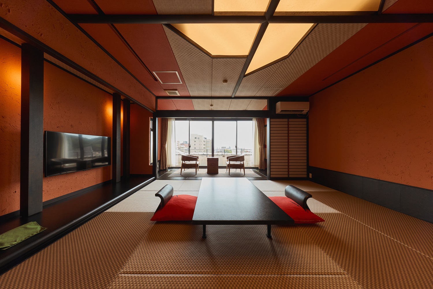 【くつろぎ庵】本間+寝屋（畳和ベッド）