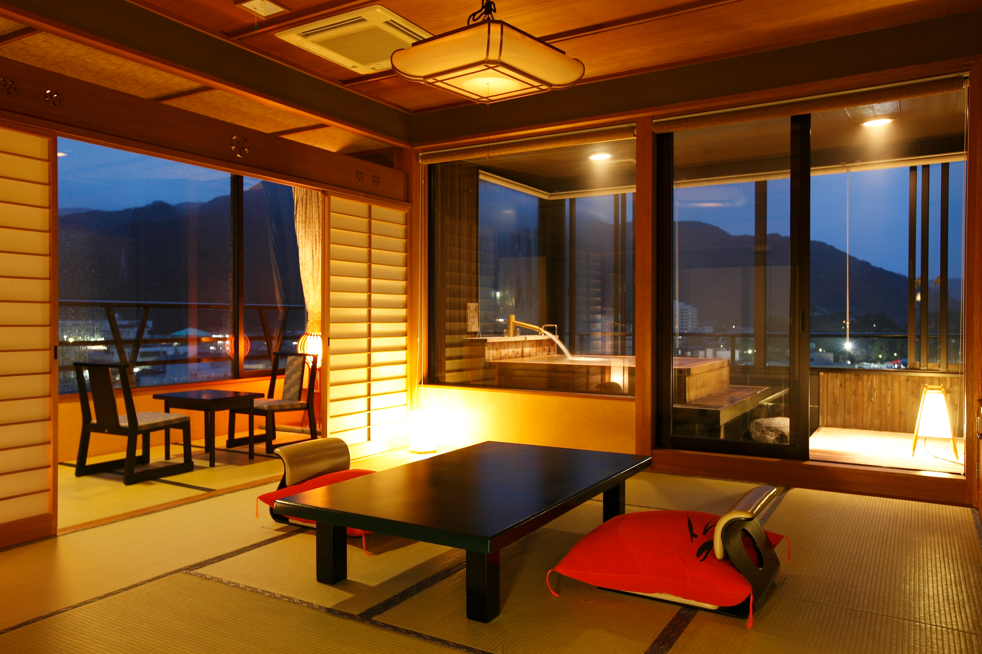 【源泉かけ流し露天付客室】「御殿-ごてん」