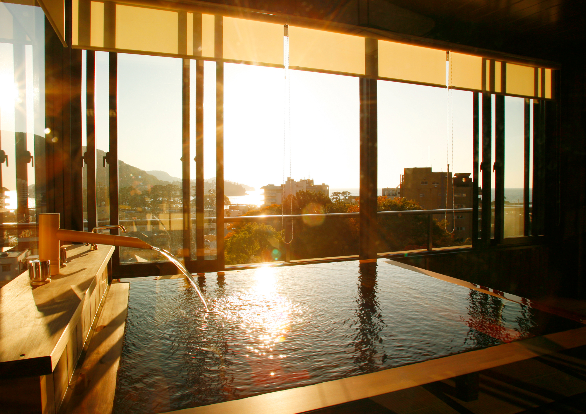 【源泉かけ流し露天付客室】「御殿-ごてん」