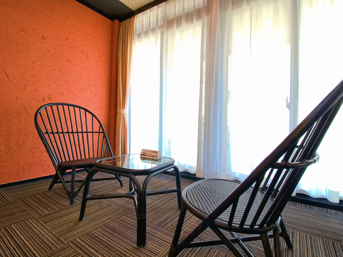 【西の丸】本間+寝屋（畳和ベッド）※階段利用