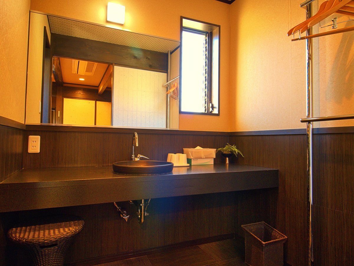 源泉100％掛流し◆露天付特別室 慧-けい