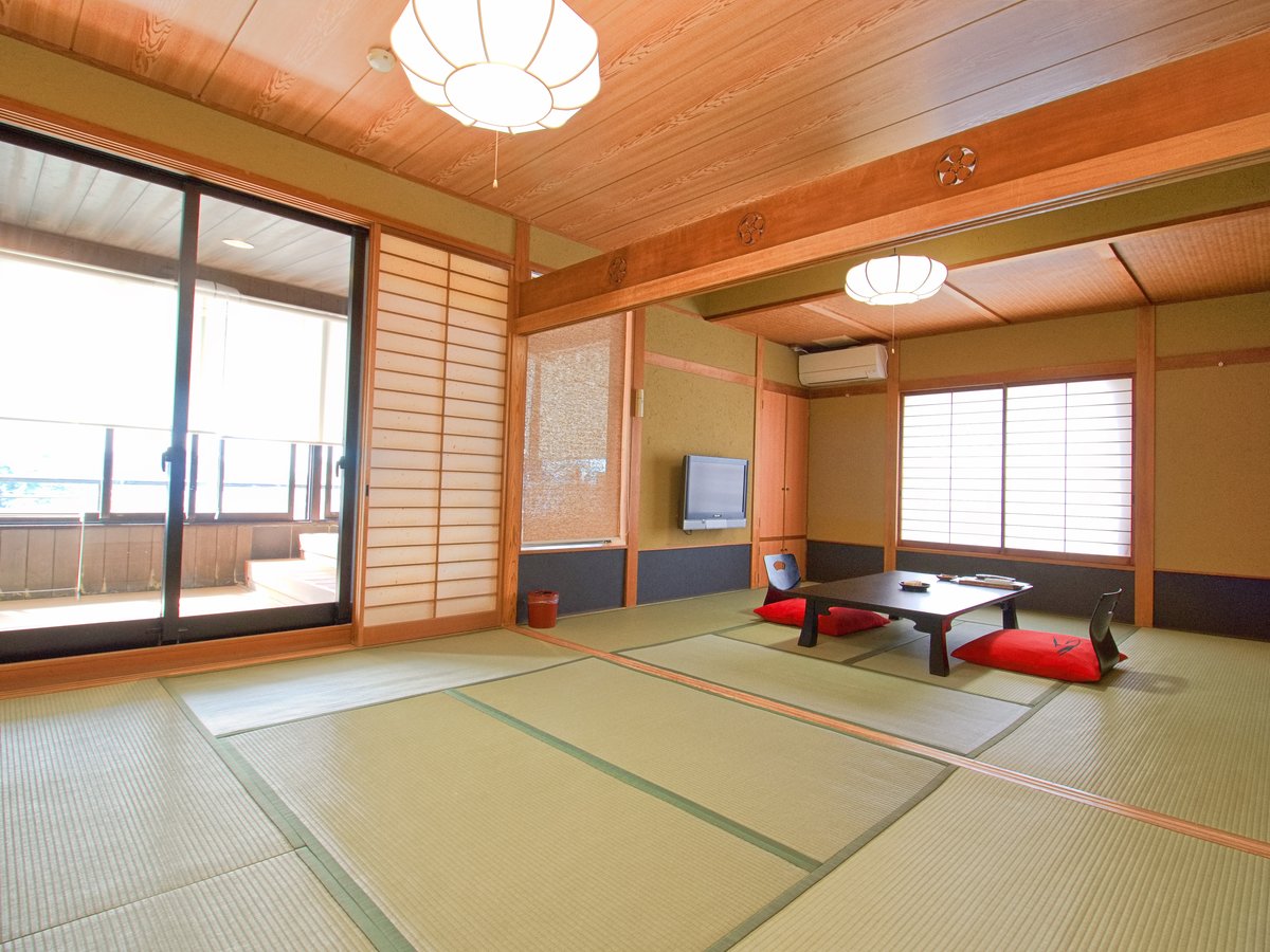 源泉100％掛流し◆露天付特別室 -夕陽-