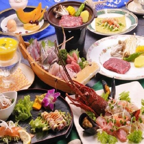 　■ちょっと贅沢■舟盛、飛騨牛、静岡県産伊勢エビ、金目鯛、カニ料理付和洋折衷コース料理