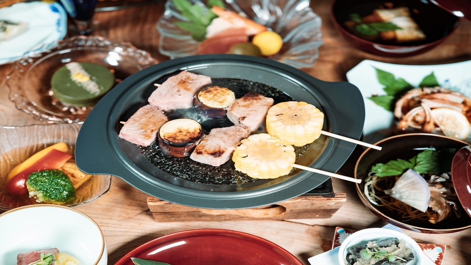【夏のカラダトトノエ会席】薬草たれで愉しむ串焼仕立て＜飛騨牛A5サーロイン・飛騨トマト・ズッキーニ＞