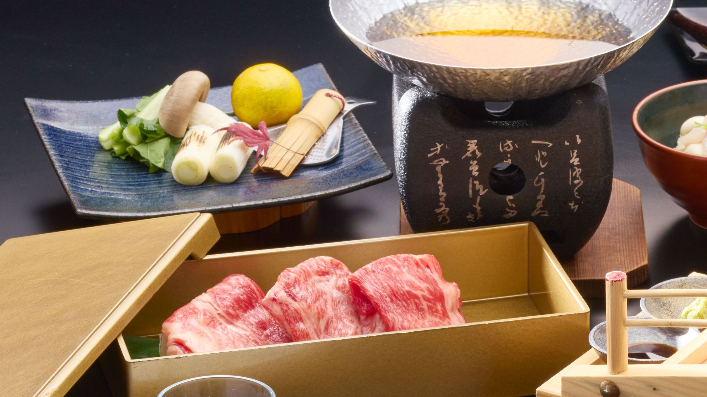 一泊二食　〜聖地熊野の麓で過ごす、ゆらら至高の隠れ家リゾート〜