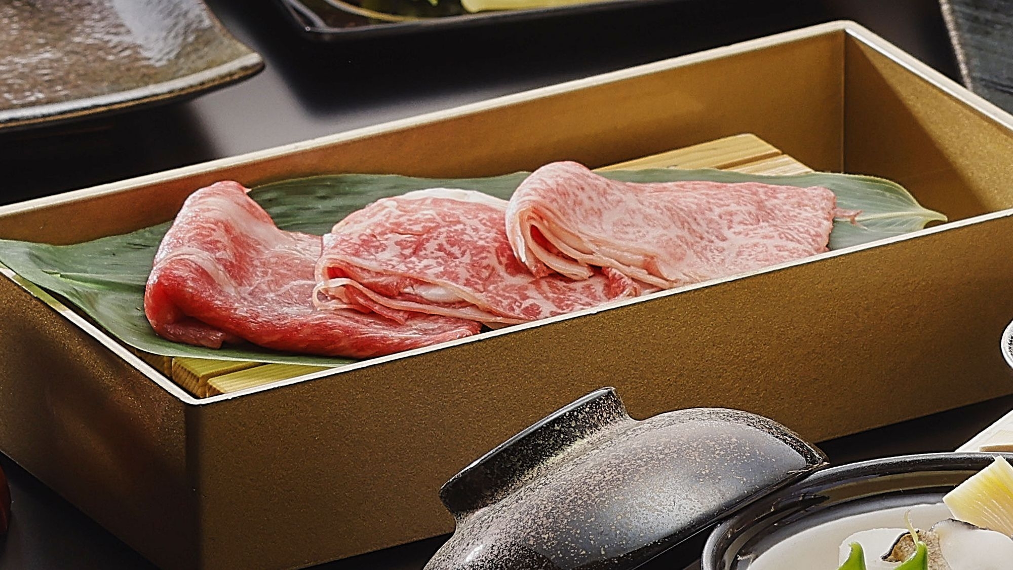 一泊二食　〜聖地熊野の麓で過ごす、ゆらら至高の隠れ家リゾート〜