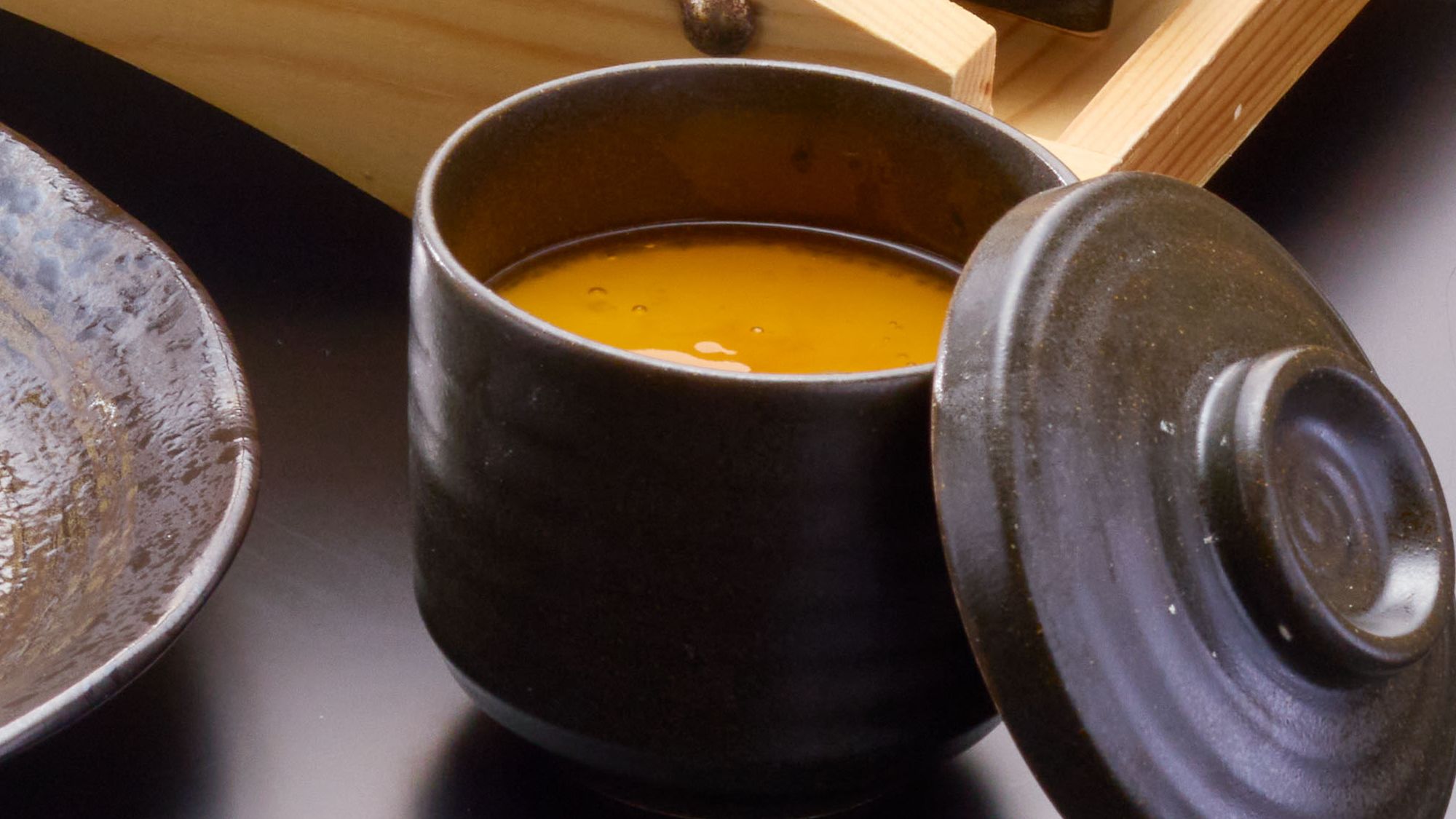 【ご夕食】熊野絢爛割烹-白龍-／留肴＜熊野湯霧（ゆぎり）茶碗蒸し～生姜餡仕立て～＞