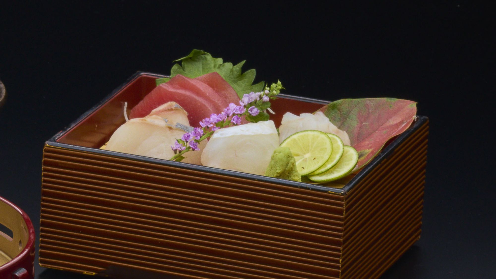 【ご夕食】熊野絢爛割烹-白龍-／造里＜紀州生鮪・平目・障泥烏賊・地魚＞