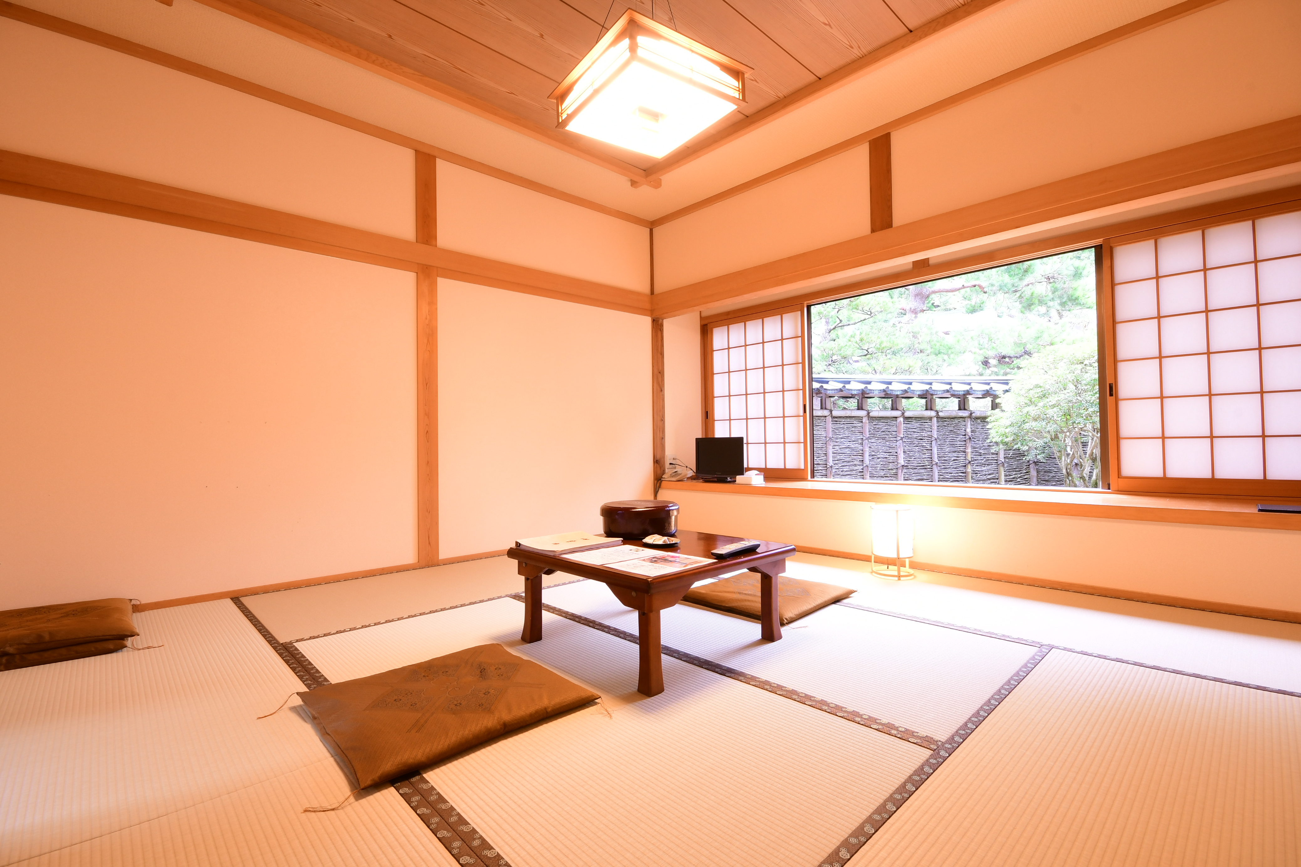 西書院（和室８畳）一例